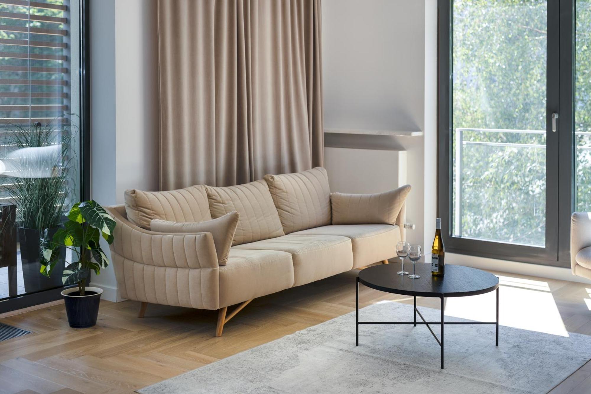 3-bedroom Luxurious With View Apartament Warszawa